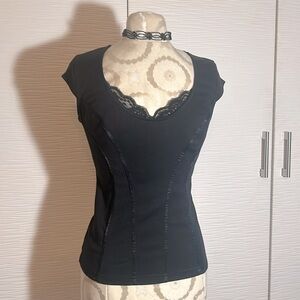 NWT Guess Corset style top, XS